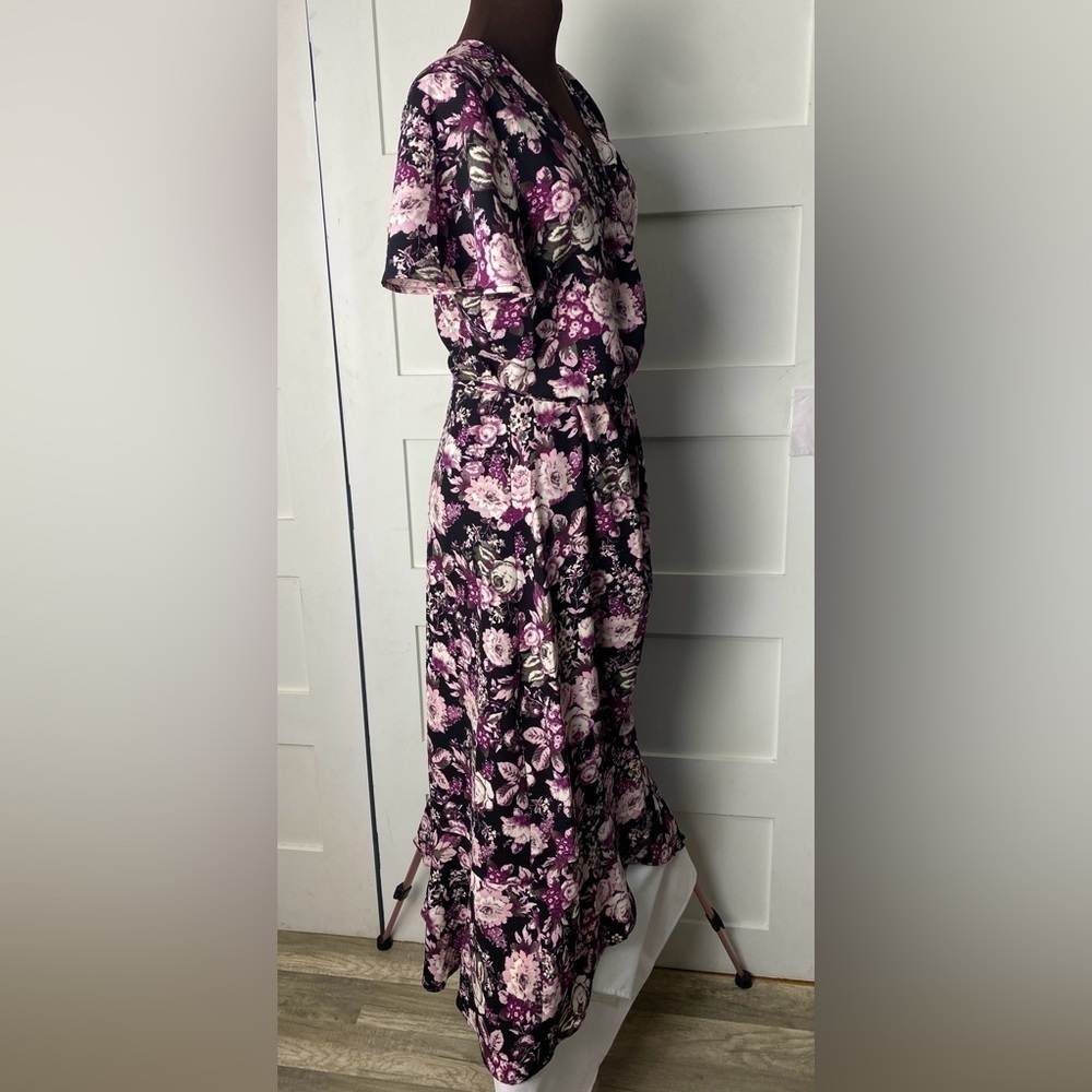 Free Press Black & Pink Floral Wrap Dress Size Large - Picture 8 of 14